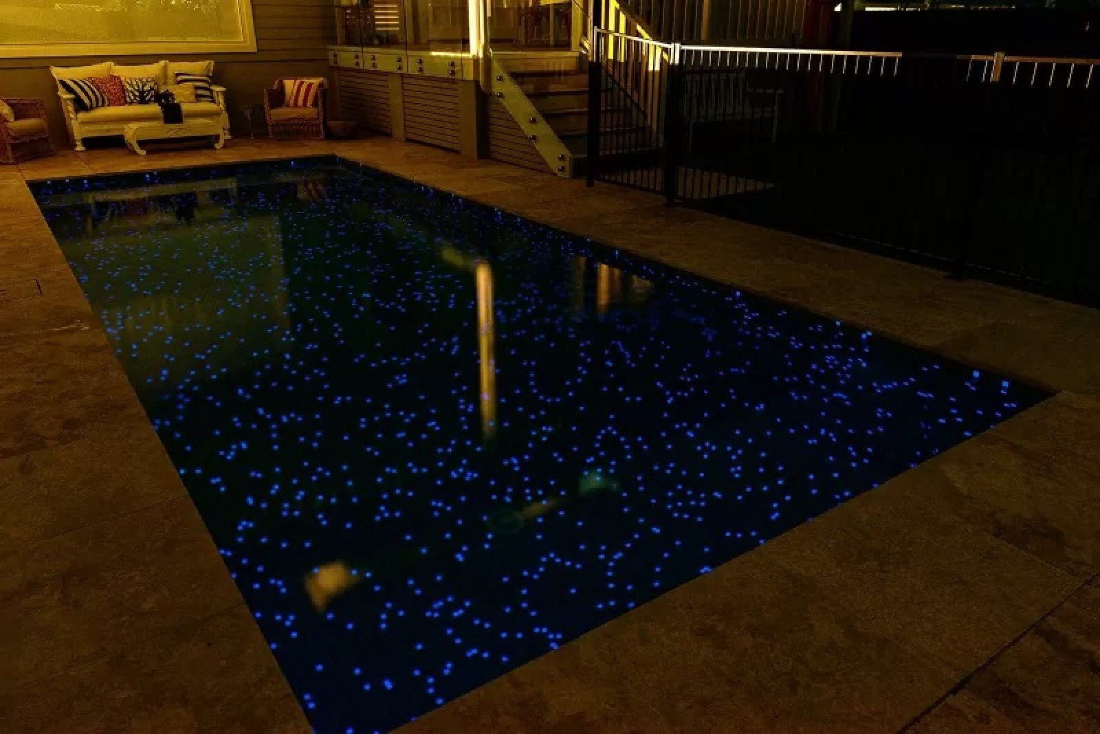 Люминесцентная мозаика